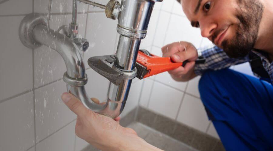 Professional same day plumber services in Enid, MS